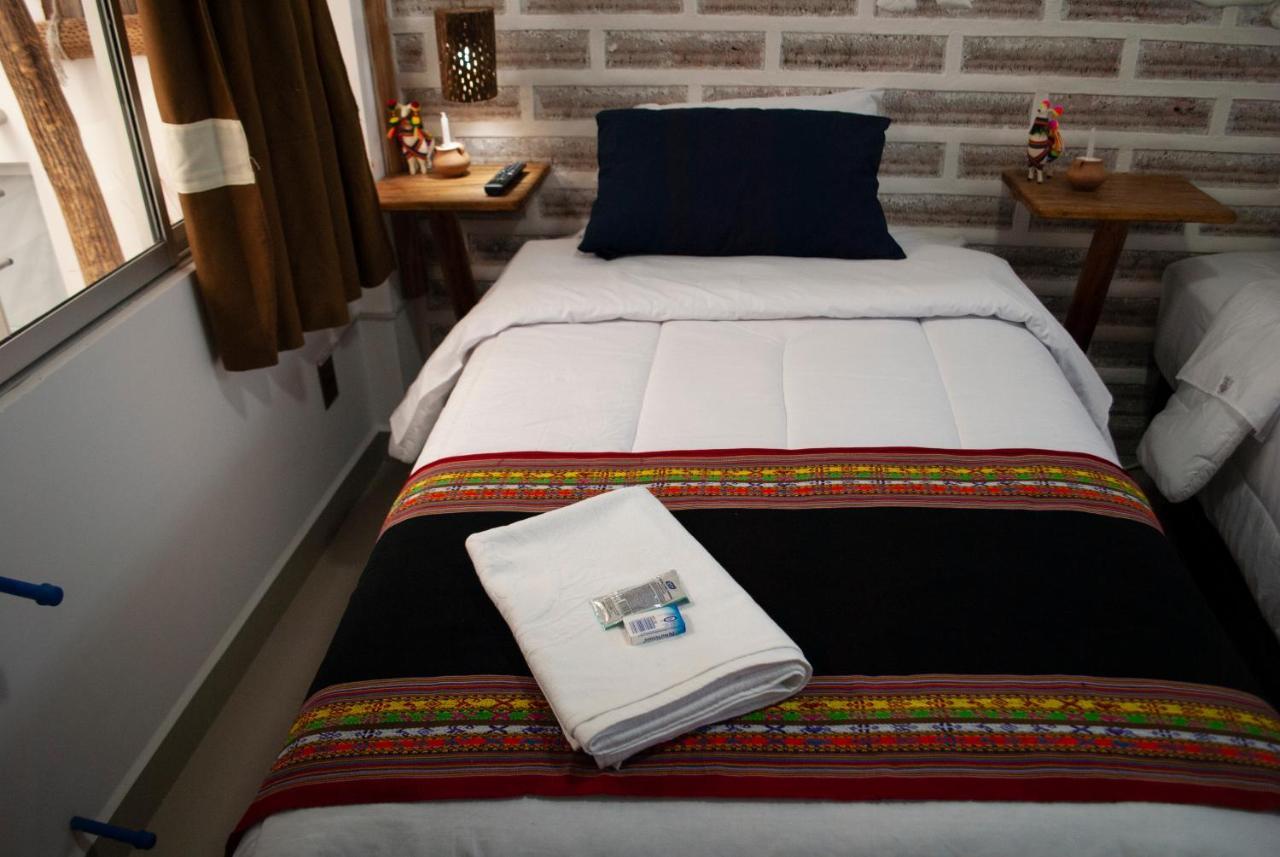 Hotel Sal Andina Уюні Екстер'єр фото